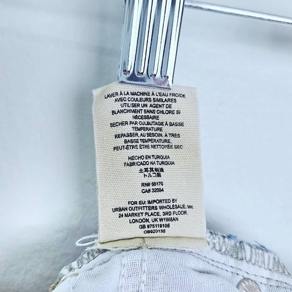 FREE PEOPLE We The Free Distressed Raw Hem Med Wash Denim Mini Skirt Size: 25 - Picture 7 of 8